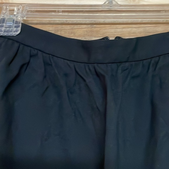 J. Crew size 12 Black Super Soft and Stretchy Mini Skirt with Back Zip Closure - Picture 3 of 7